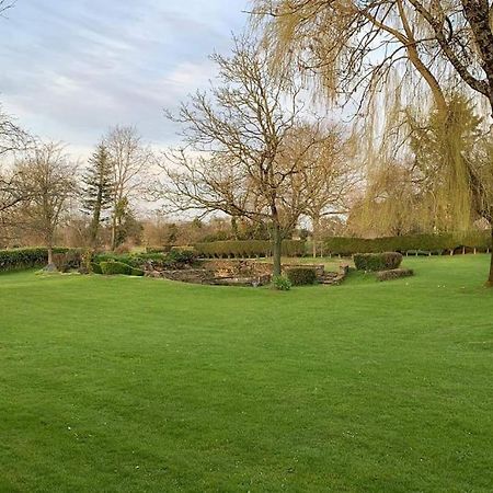 Le Nalousie Villa Livry  Luaran gambar